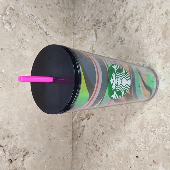 Starbucks 2021 Christmas Swirl Ribbon 24oz Acrylic Tumbler - Picture 3 of 6